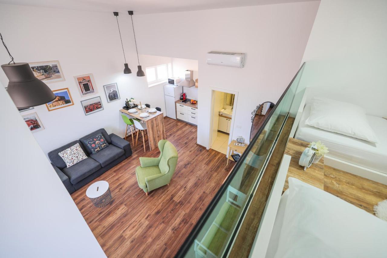 2R Apartment Zadar Bagian luar foto