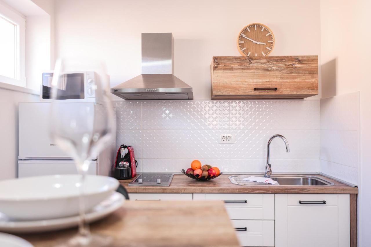 2R Apartment Zadar Bagian luar foto